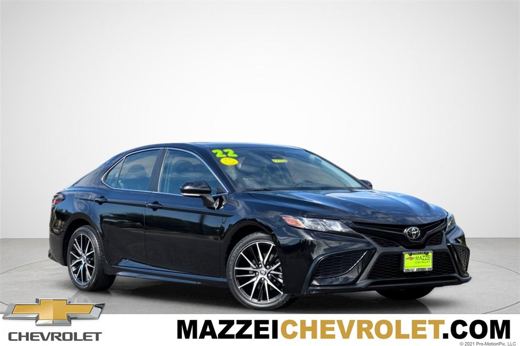 Used 2022 Toyota Camry SE