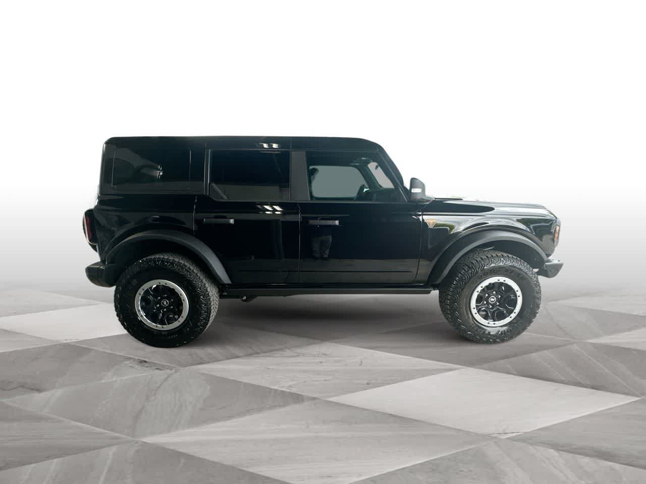 Used 2025 Ford Bronco Badlands AWD/4WD image 9