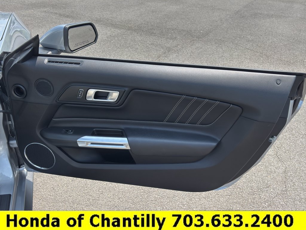 Used 2022 Ford Mustang Premium RWD image 21