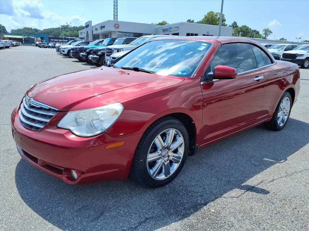 Used 2010 Chrysler Sebring Limited FWD image 8