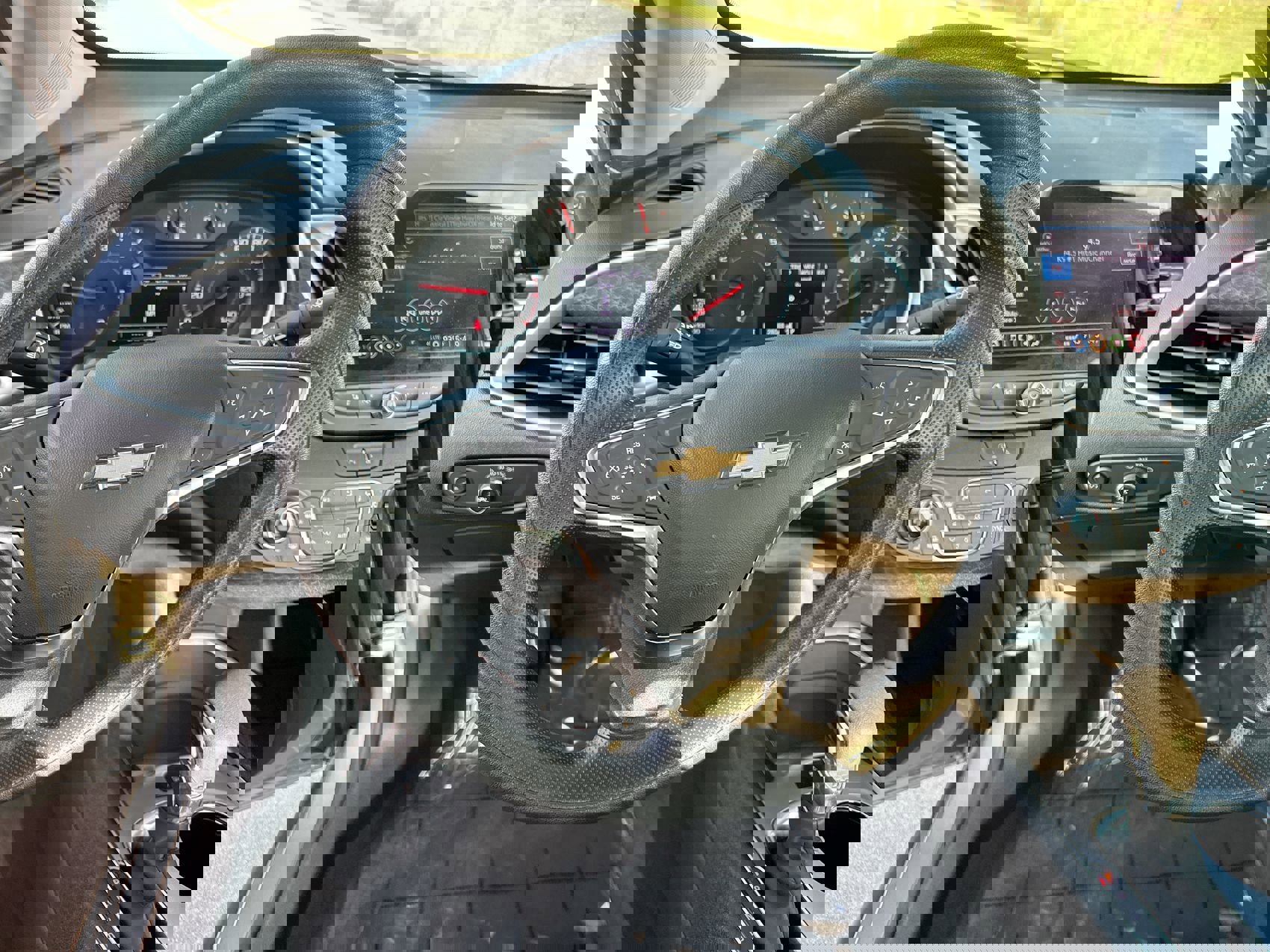 Used 2024 Chevrolet Malibu LT image 14