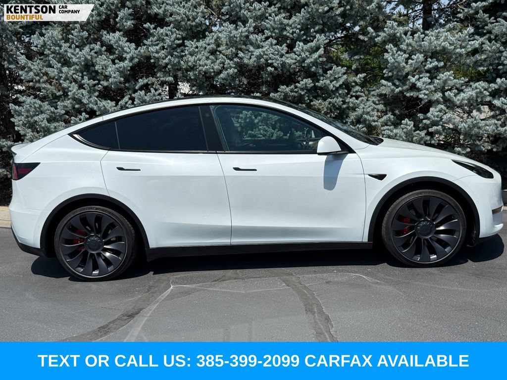 Used 2022 Tesla Model Y Performance AWD/4WD image 10