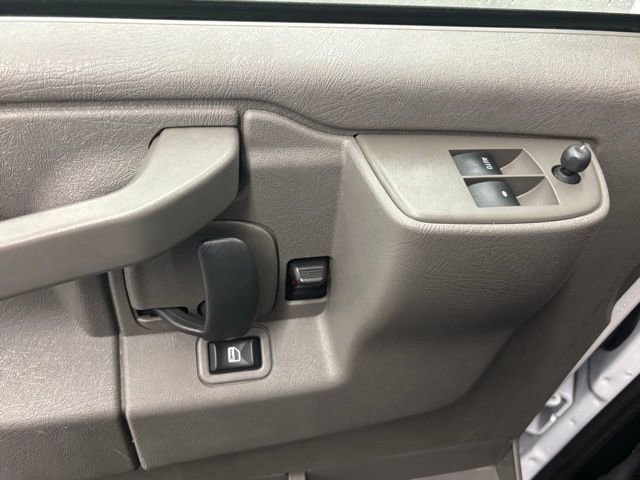 Used 2024 Chevrolet Express 2500 w/ Driver Convenience Package image 11