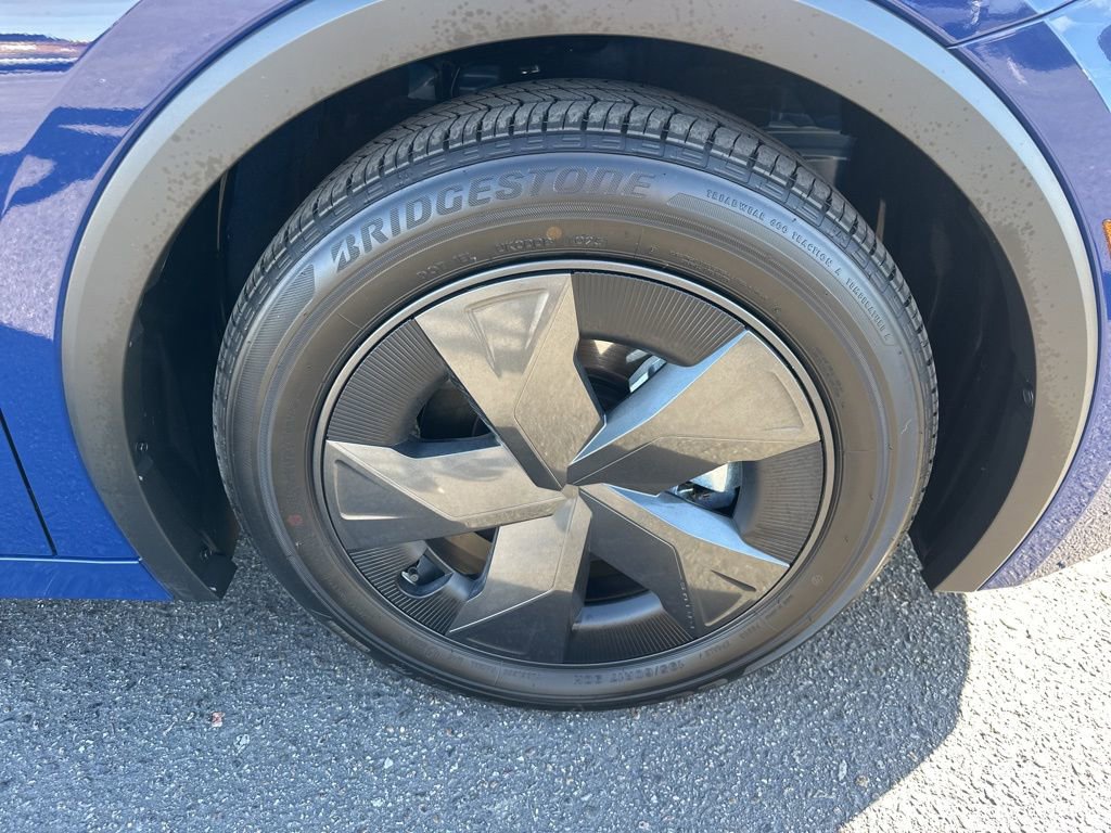 Used 2025 Toyota Prius Plug-In Hybrid image 34