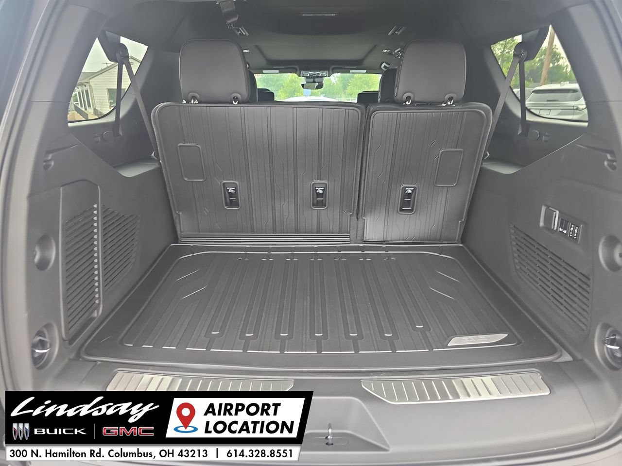 New 2026 GMC Yukon XL Denali w/ Denali Reserve Package AWD/4WD image 28