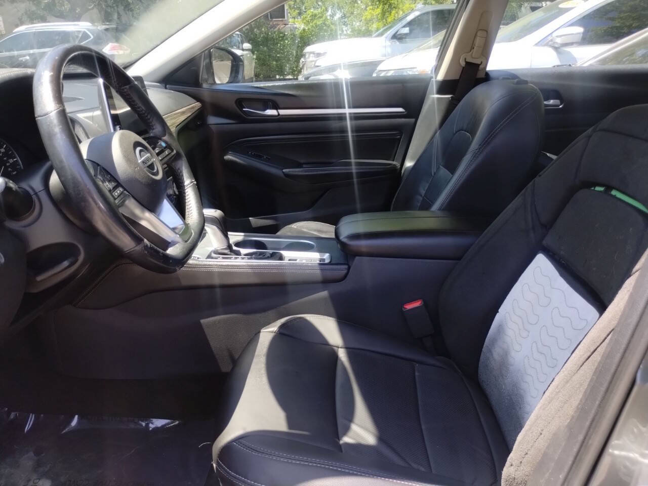 Used 2019 Nissan Altima 2.5 SL FWD image 19