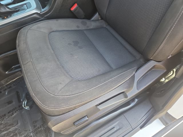 Used 2022 Chevrolet Colorado LT w/ Fleet Safety Package RWD image 27