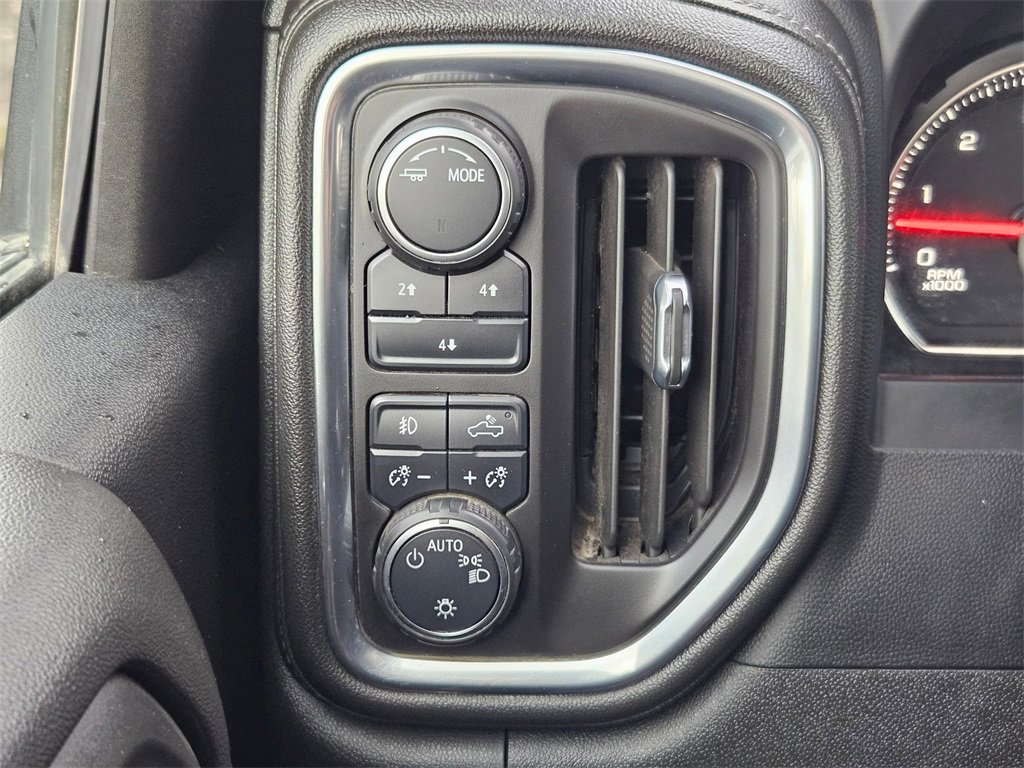 Used 2022 Chevrolet Silverado 3500 LT image 20