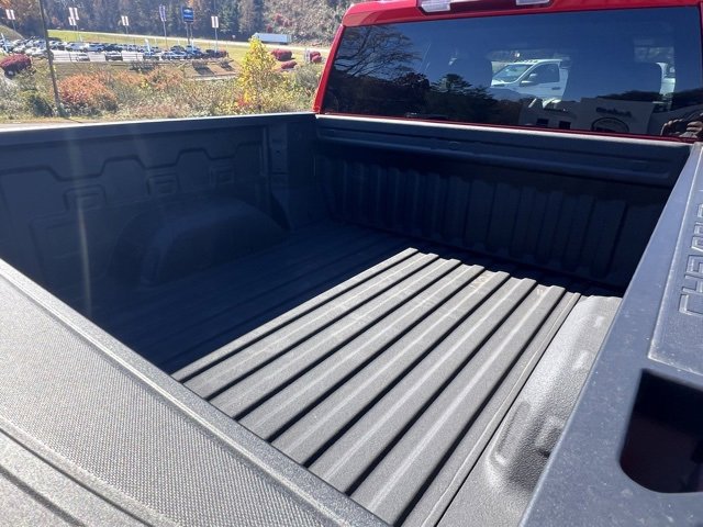 Used 2025 Chevrolet Silverado 1500 Custom image 4