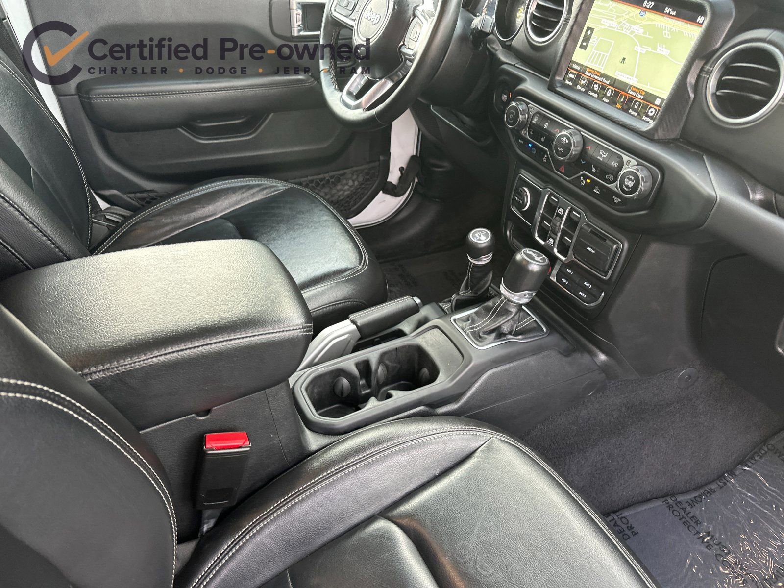 Used 2021 Jeep Wrangler Unlimited Sahara w/ Cold Weather Group image 17