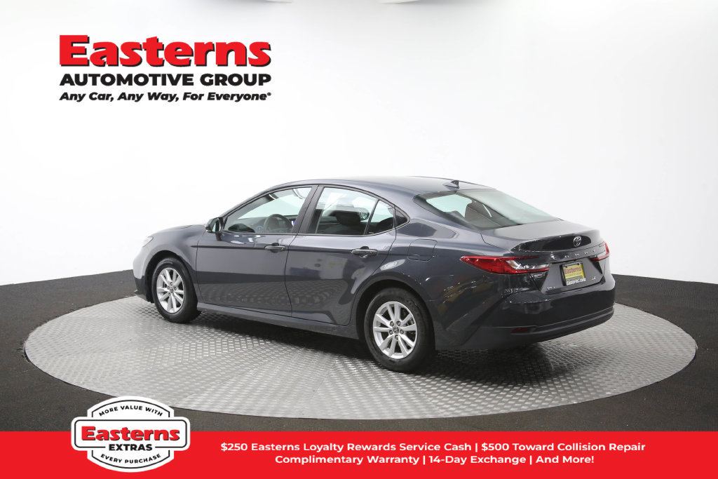 Used 2025 Toyota Camry LE FWD image 62