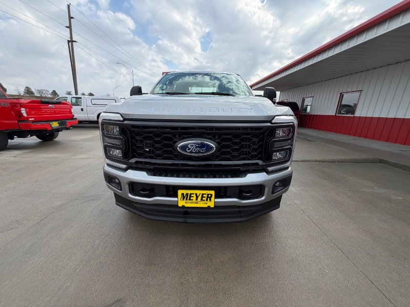 Used 2024 Ford F250 XL w/ STX Appearance Package image 3
