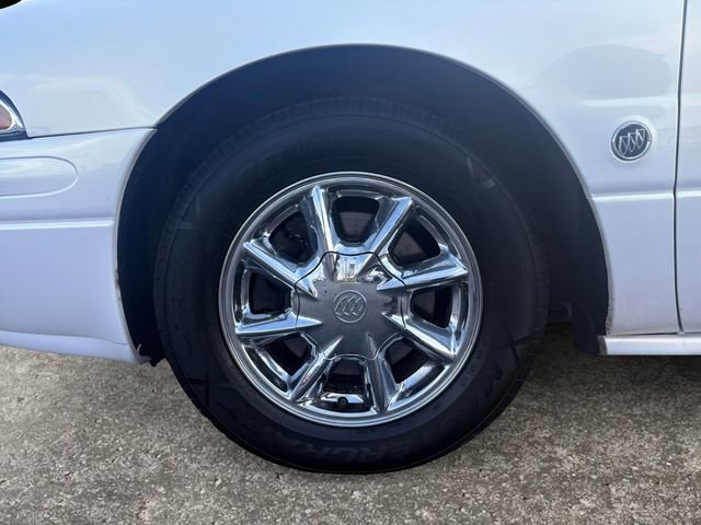 Used 2004 Buick Le Sabre Limited w/ Celebration Edition Package FWD image 14