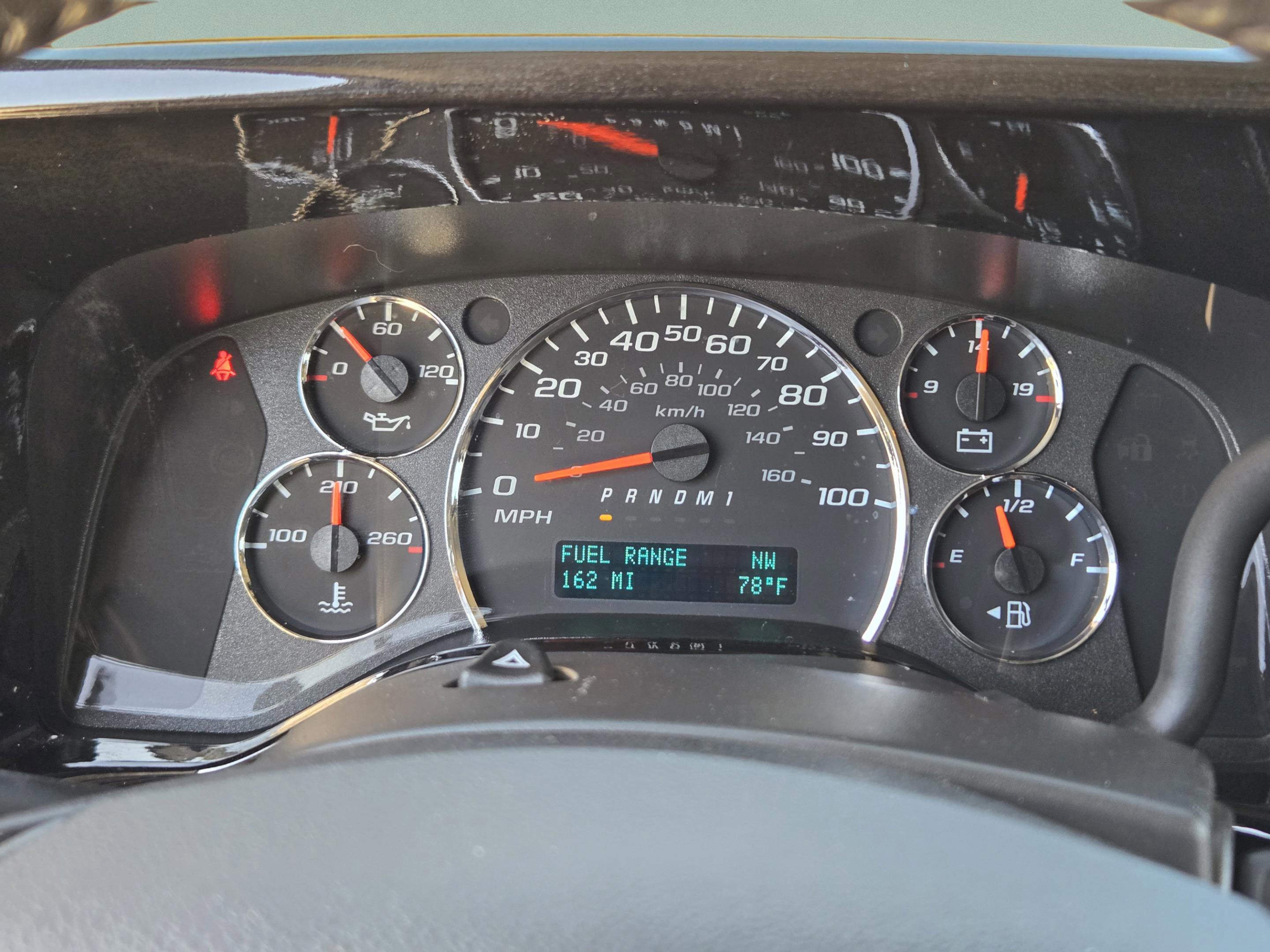 Used 2023 Chevrolet Express 2500 image 23