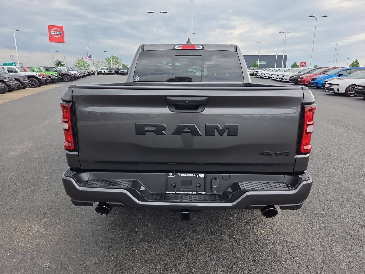 New 2026 RAM 1500 Express AWD/4WD image 6