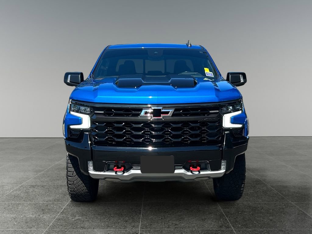 Used 2022 Chevrolet Silverado 1500 ZR2 w/ Technology Package image 2