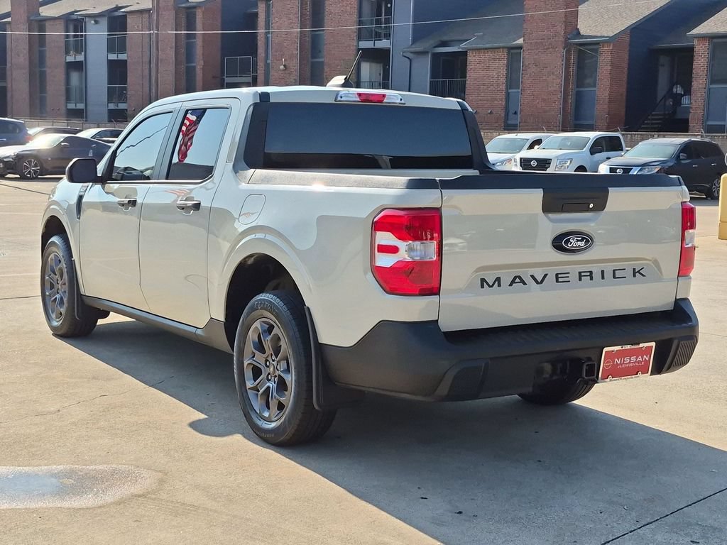 Used 2025 Ford Maverick XLT w/ Equipment Group 302A AWD/4WD image 5