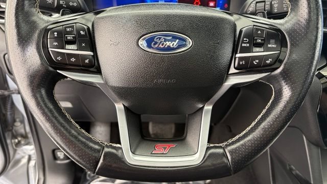 Used 2023 Ford Explorer ST AWD/4WD image 43
