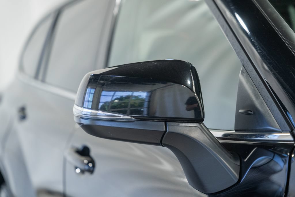 Used 2022 Toyota Highlander XLE AWD/4WD image 15