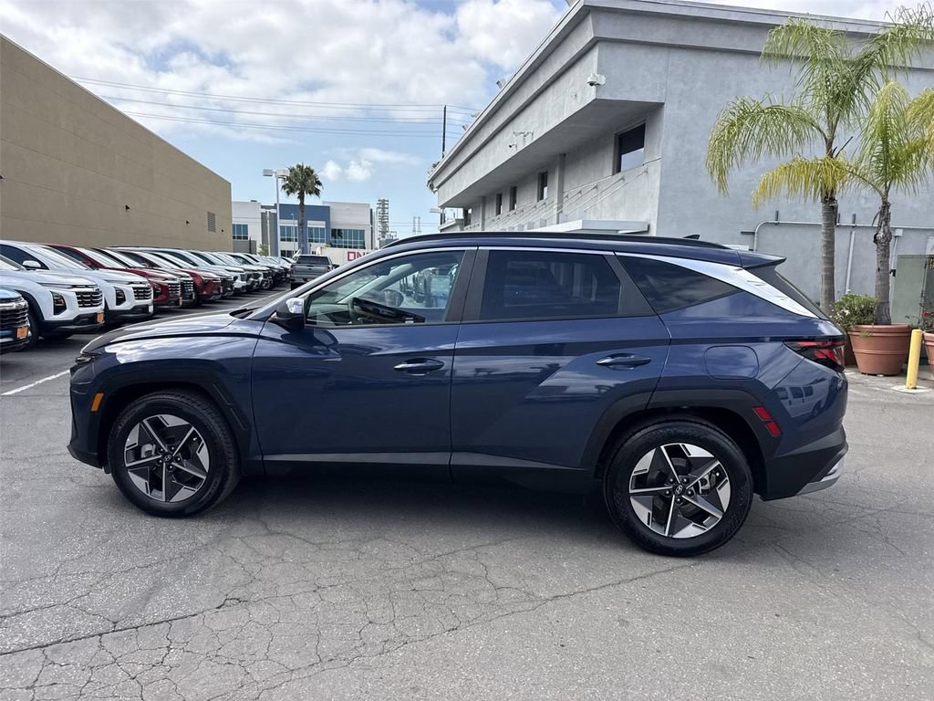 Used 2025 Hyundai Tucson SEL FWD image 6