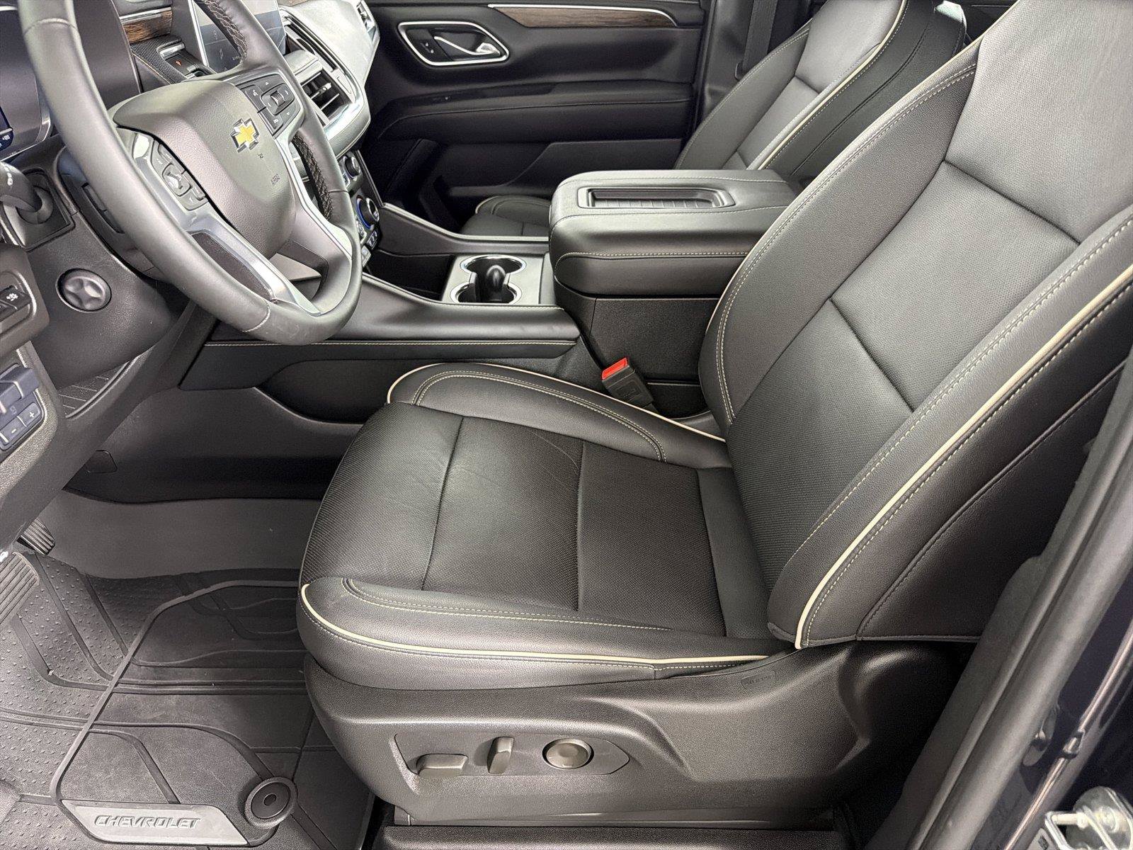 Certified 2024 Chevrolet Tahoe Premier w/ Premium Package RWD image 7
