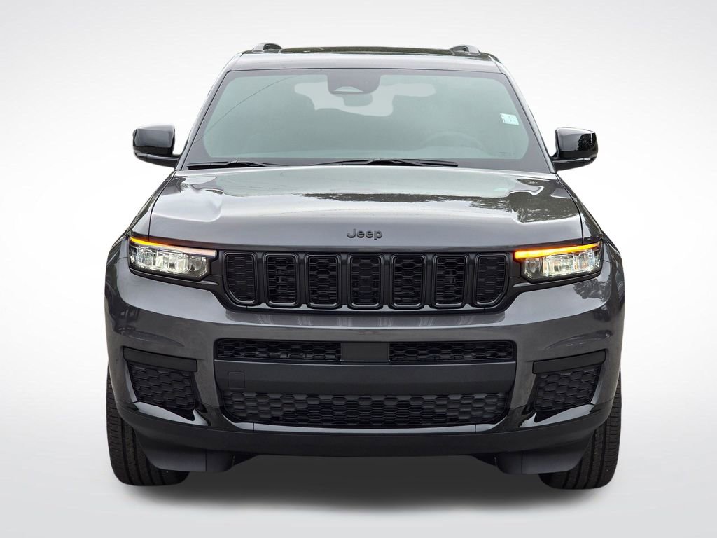 New 2025 Jeep Grand Cherokee L Altitude image 17