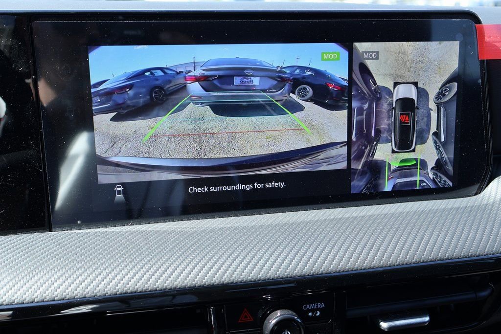 New 2026 Nissan Kicks SR image 4