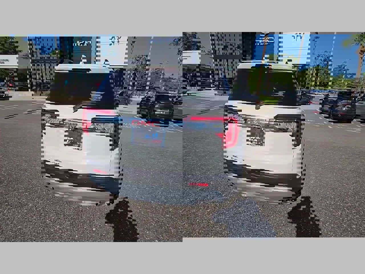 Used 2021 GMC Acadia SLT w/ Preferred Package image 30