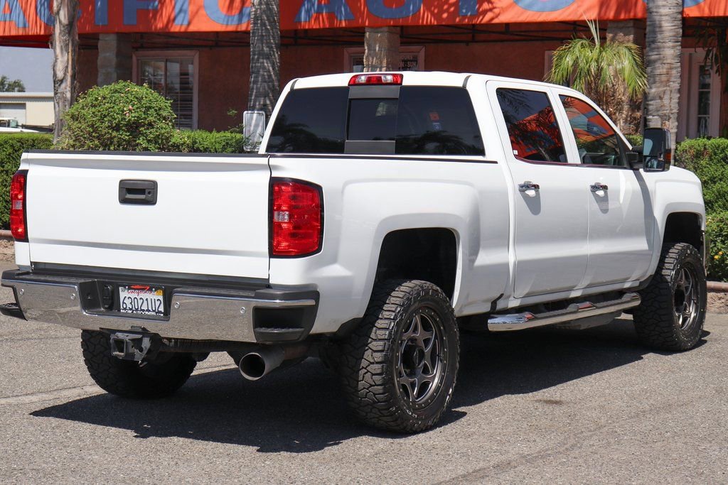 Used 2019 Chevrolet Silverado 2500 LTZ w/ Duramax Plus Package image 11