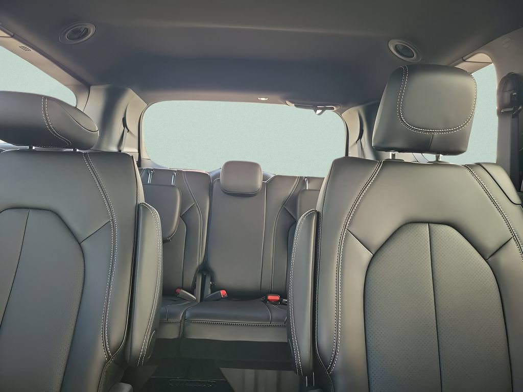 New 2026 Chrysler Voyager LX FWD image 13