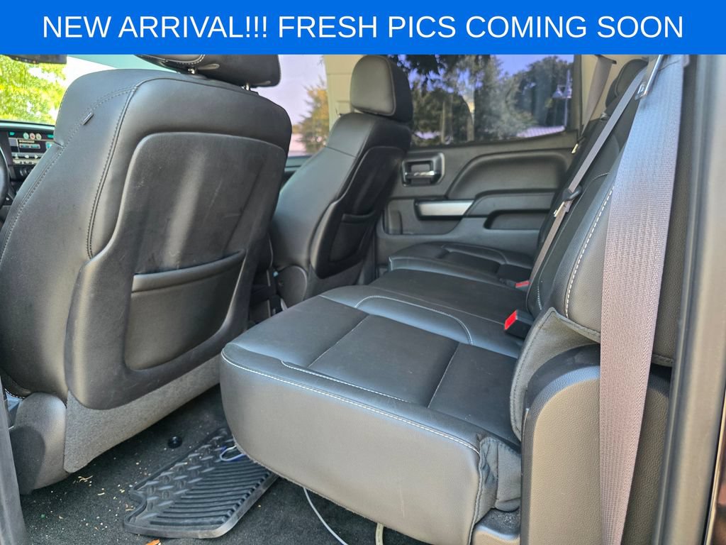 Used 2015 Chevrolet Silverado 1500 LT w/ LT Convenience Package RWD image 11