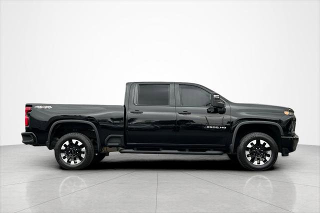 Used 2020 Chevrolet Silverado 2500 Custom w/ Custom Value Package image 6