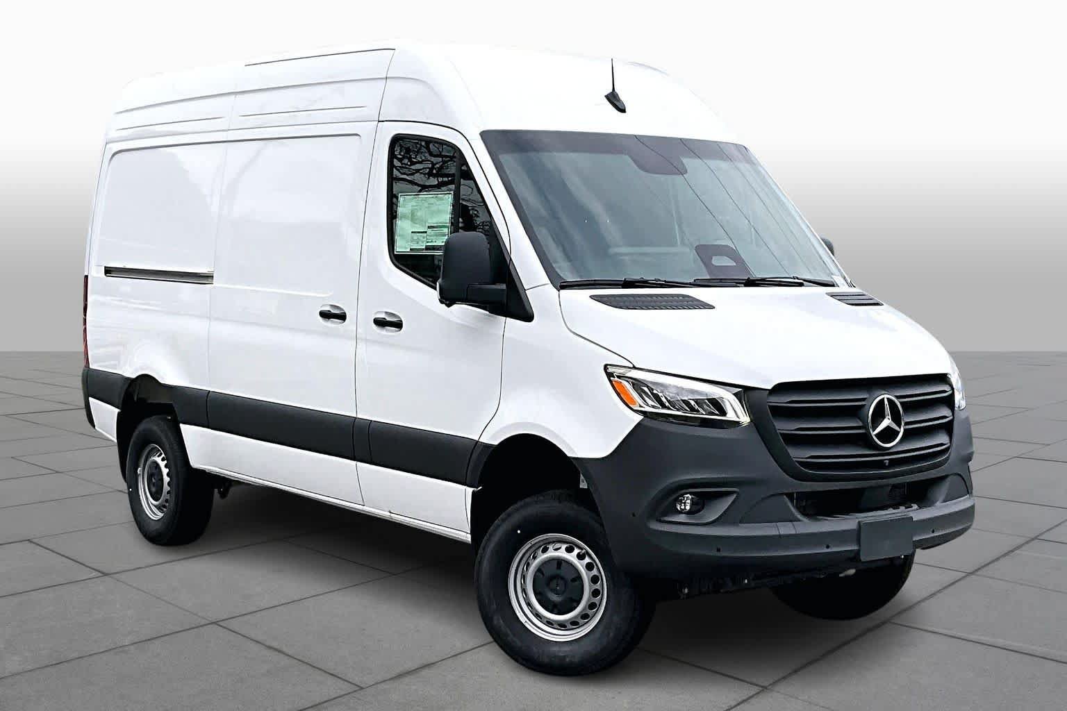 New 2025 Mercedes-Benz Sprinter 2500 image 2