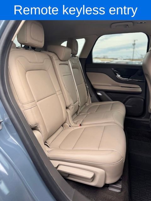 Used 2023 Lincoln Corsair AWD w/ Equipment Group 101A image 19