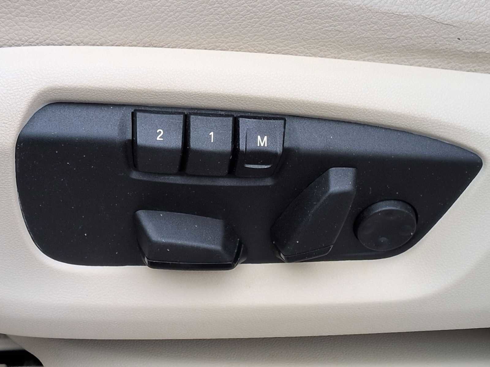 Used 2014 BMW X5 xDrive35i image 18