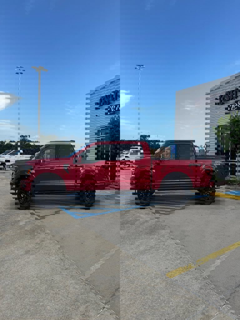 Used 2024 Ford F150 Platinum w/ FX4 Off-Road Package image 3