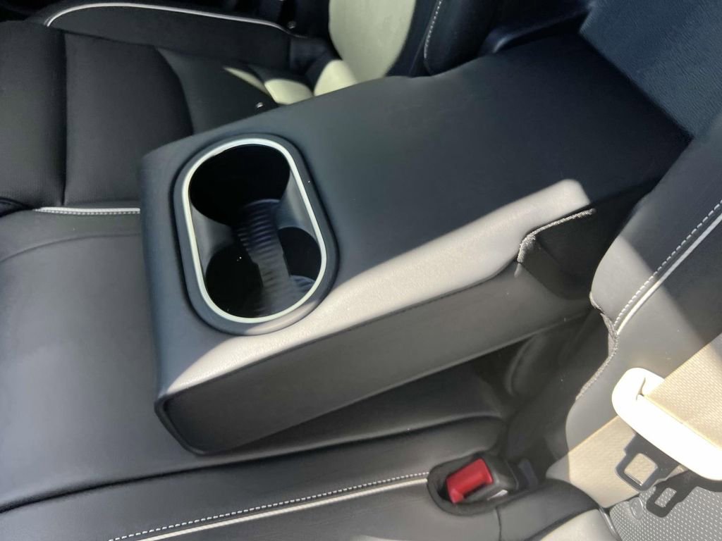 New 2025 Genesis Electrified GV70 Advanced w/ Prestige Package image 10