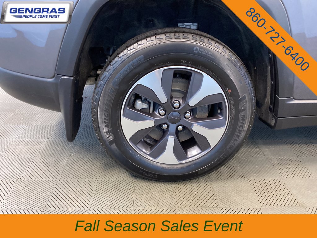Used 2022 Jeep Grand Cherokee Limited 4xe w/ MOPAR Finishing Package AWD/4WD image 36
