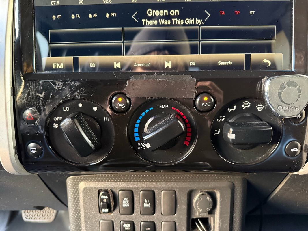 Used 2007 Toyota FJ Cruiser 4WD image 27