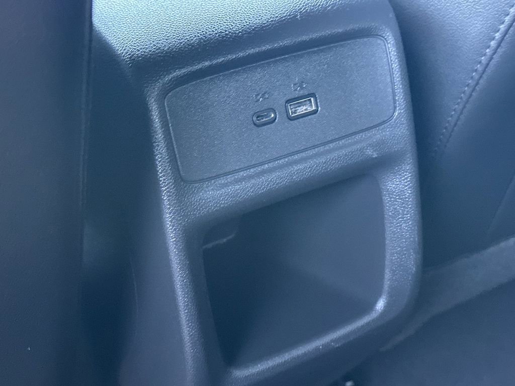 Used 2025 Buick Envista Preferred image 13