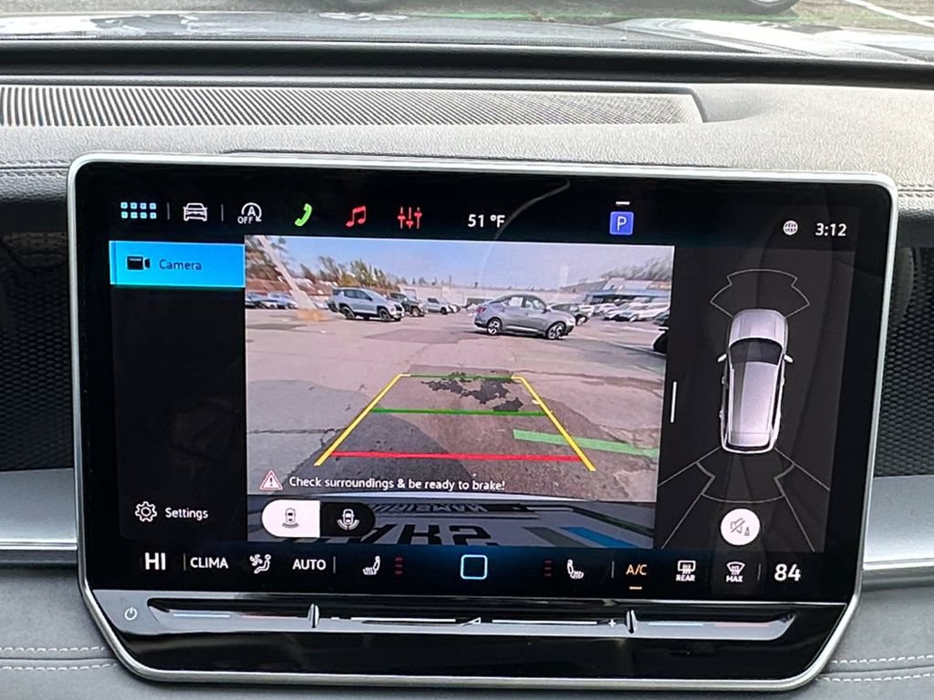 New 2026 Volkswagen Tiguan SE AWD/4WD image 16