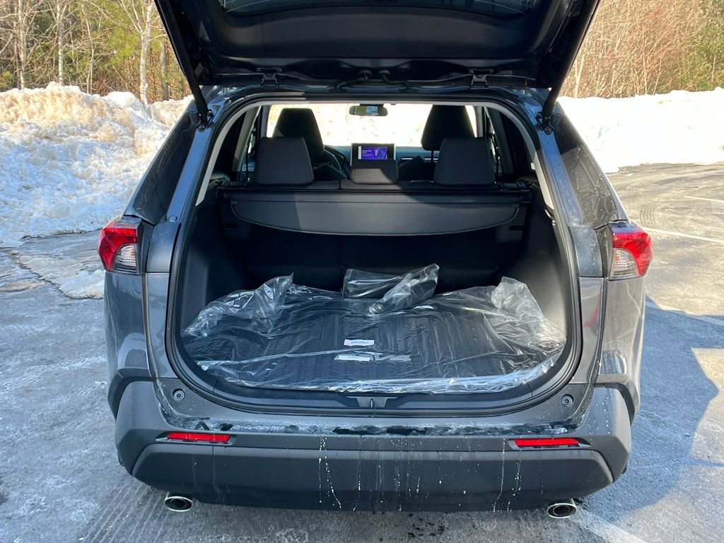 New 2025 Toyota RAV4 XLE w/ Convenience Package image 24