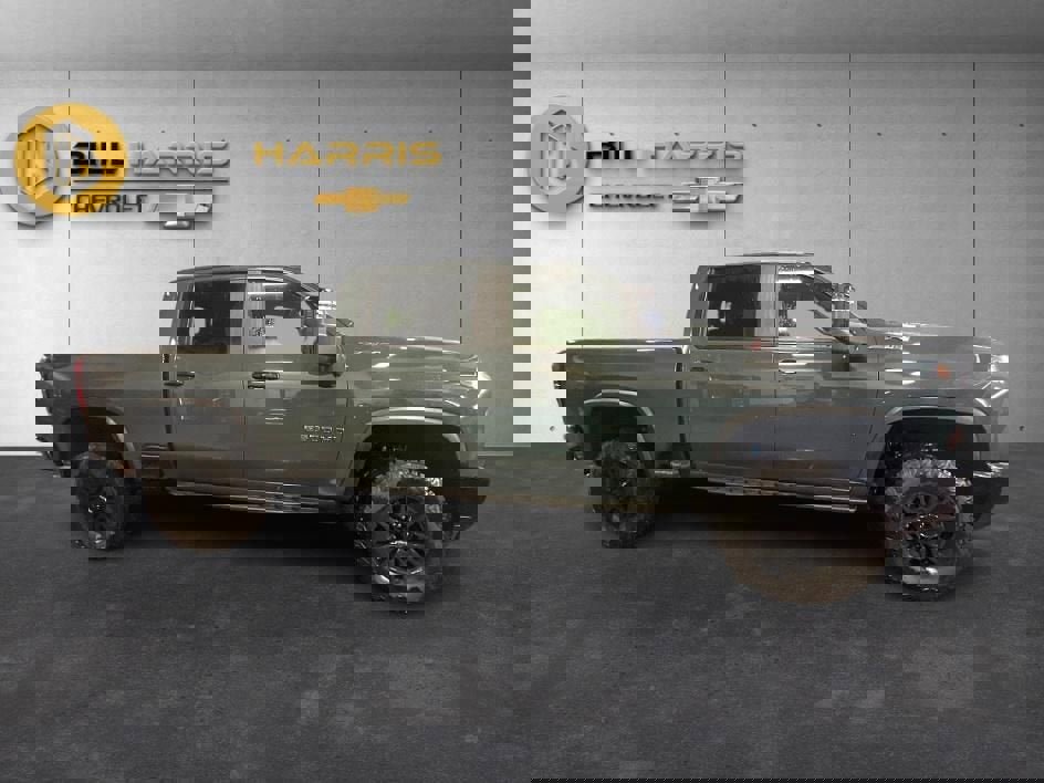 New 2026 Chevrolet Silverado 2500 ZR2 image 10