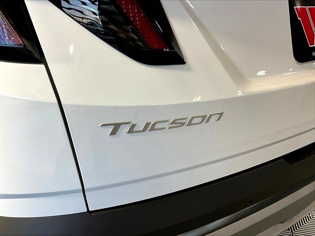 New 2026 Hyundai Tucson Limited AWD/4WD image 14