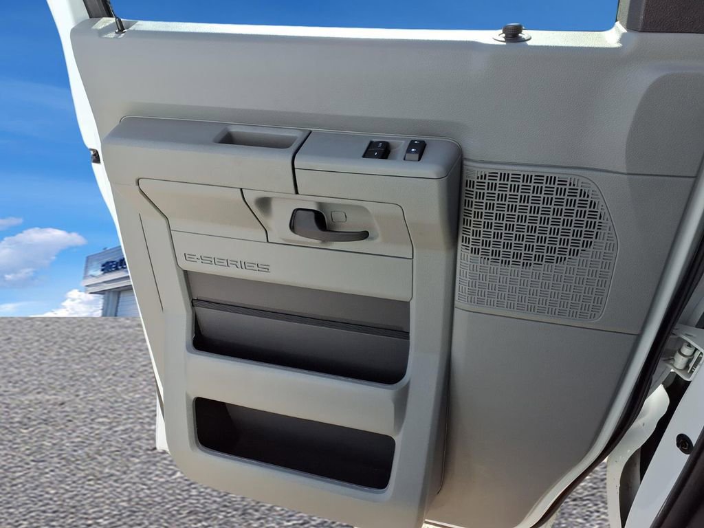 New 2024 Ford E-450 and Econoline 450 Super Duty w/ Power Windows & Locks Group RWD image 26