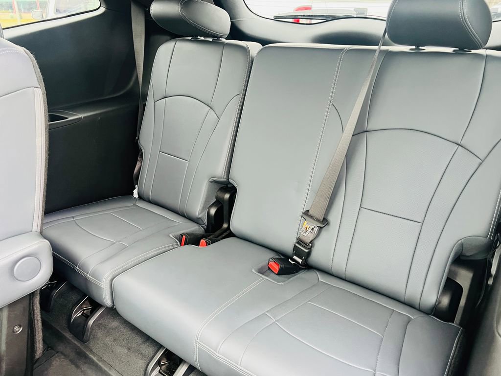 Used 2022 Buick Enclave Premium w/ Experience Buick Package image 37