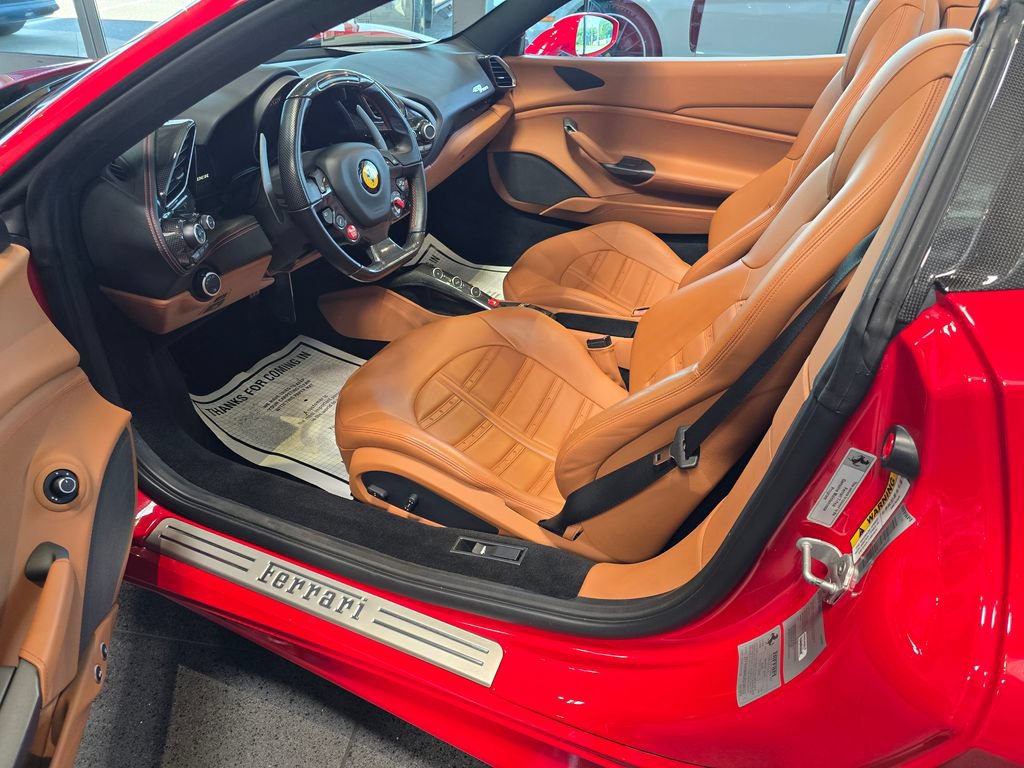 Used 2018 Ferrari 488 Spider RWD image 64