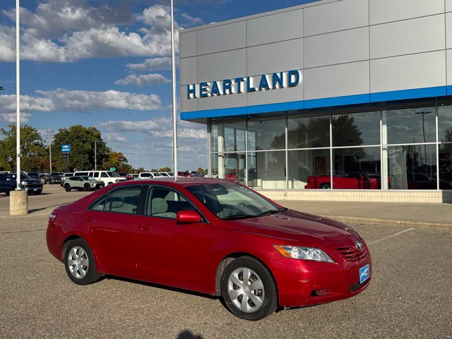Used 2009 Toyota Camry LE FWD image 3