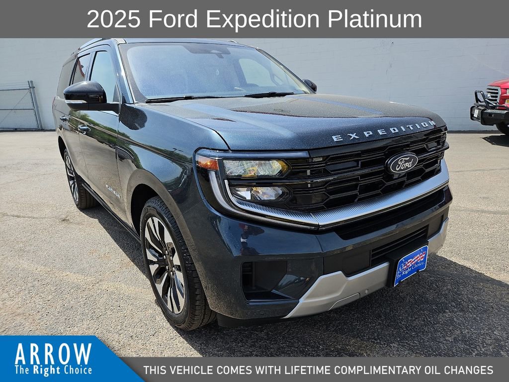 Used 2025 Ford Expedition Platinum w/ Driver's Package video 2