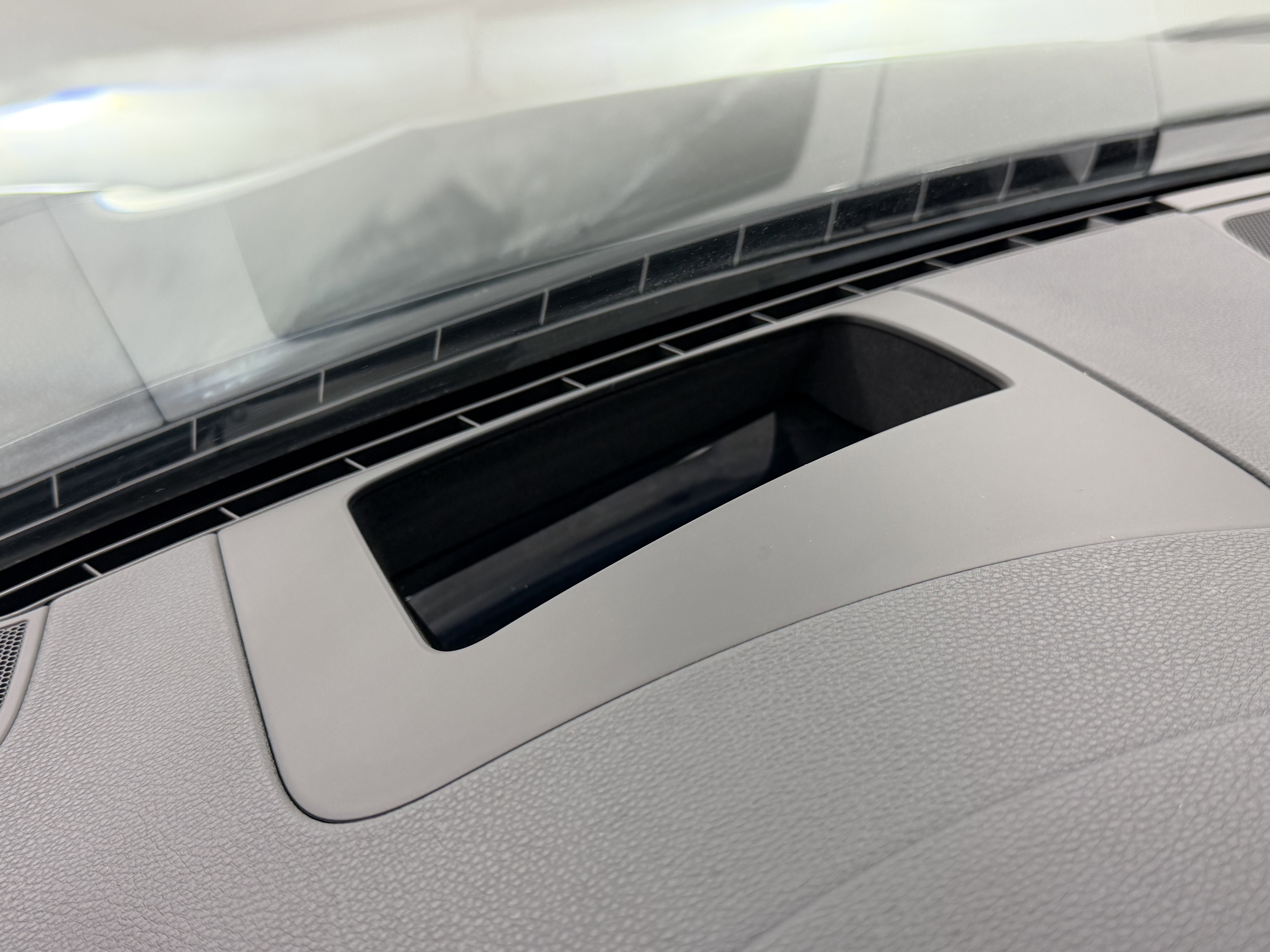 Certified 2023 Porsche Panamera 4 image 58